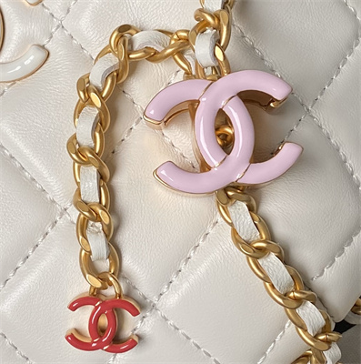 Chanel Waist Bag Shiny Lambskin, Enamel & Gold-Tone Metal White AS4113