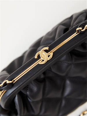 Cha.nel Clutch Lambskin & Gold-Tone Metal Black AS4717