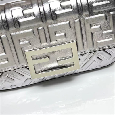 Fen.di BAGUETTE Phone Pouch Nappa Leather Silver