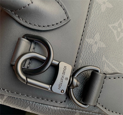 L.V  Steamer PM Bag Monogram Eclipse coated canvas M46953