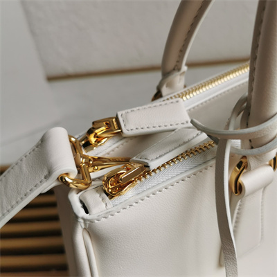 Prada Large Galleria  leather bag White Color 1BA274