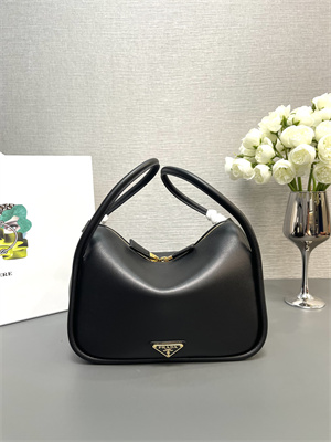Prada Darling leather handbag Black Color 1BA451