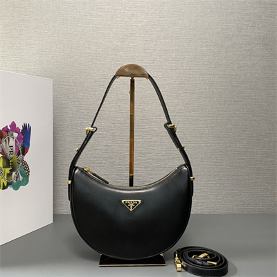 Prada Arqué leather shoulder bag Black Color 1BC194