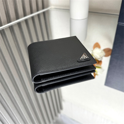 Prada Saffiano Leather Wallet Black 2M0513