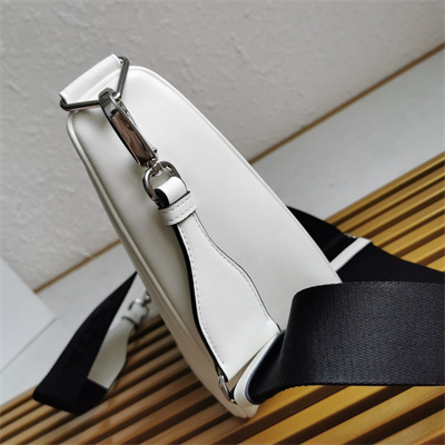 Prada Triangle leather shoulder bag White Color 2VH155