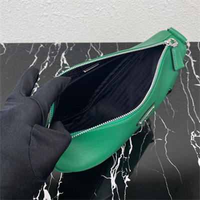 Prada Triangle leather shoulder bag Green Color 2VH155