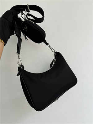 Prada Re-Edition 2005 Re-Nylon bag Black 1BH204