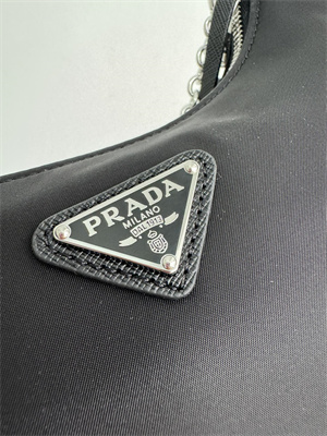 Prada Re-Edition 2005 Re-Nylon bag Black 1BH204