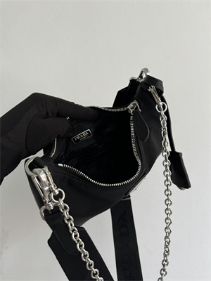 Prada Re-Edition 2005 Re-Nylon bag Black 1BH204