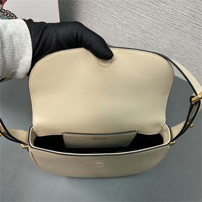 Prada Arqué leather shoulder bag with flap1BD365