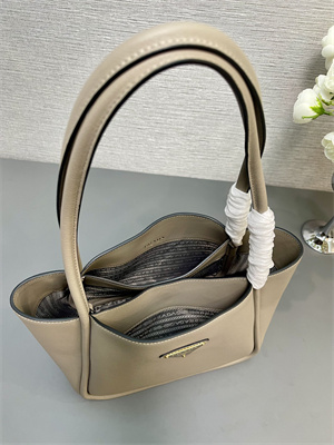 Prada Leather mini tote bag Clay 1BG539