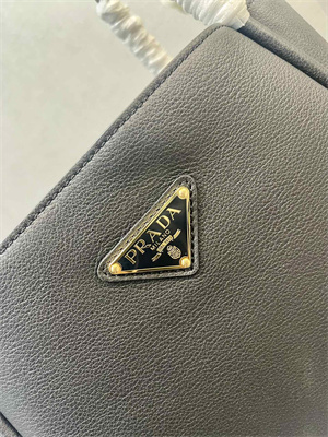 Prada Leather mini tote bag Black 1BG539