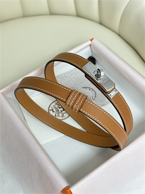Hermes Kelly 18 Belt Epsom Leather Silver Hardware Gold