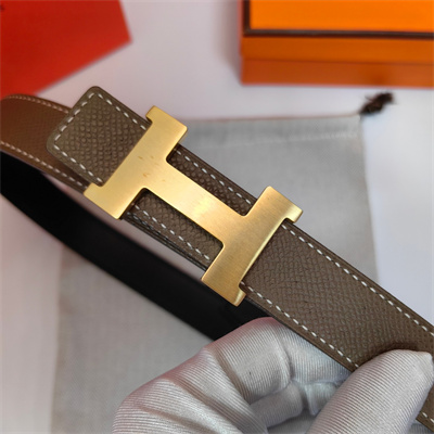 Hermes Mini Constance belt buckle & Reversible leather strap 25 mm Gold Hardware Etoupe/Black