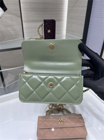 Cha.nel Flap Phone Holder with Chain Shiny Lambskin & Gold-Tone Metal Green AP4167