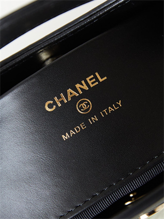 Cha.nel 31 Nano Chain Bag Calfskin Gold Tone Metal Black AS3656