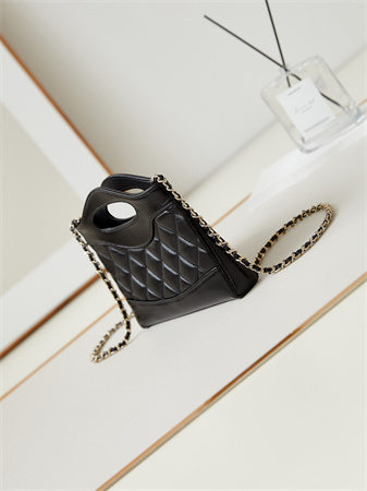 Cha.nel 31 Nano Chain Bag Lambskin Gold Tone Metal Black AS3656