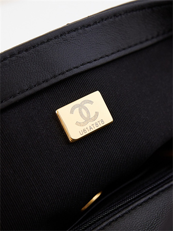 Cha.nel Supermini Flap Bag Lambskin Gold Tone Metal Black AS4946