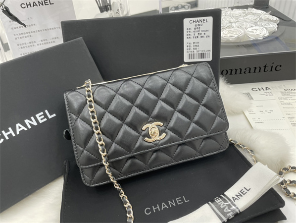 Cha.nel Trendy CC Wallet On Chain Lambskin Gold Tone Metal In Black A80982