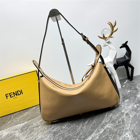 Fendi Simply Medium Calfskin Bgg Brown Color