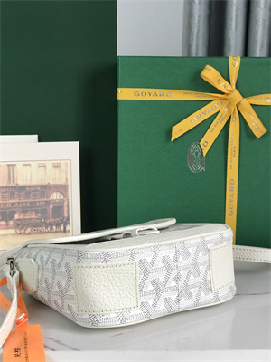 Goyard Grand Bleu PM Shoulder Bag Goyardine Canvas &  Calfskin