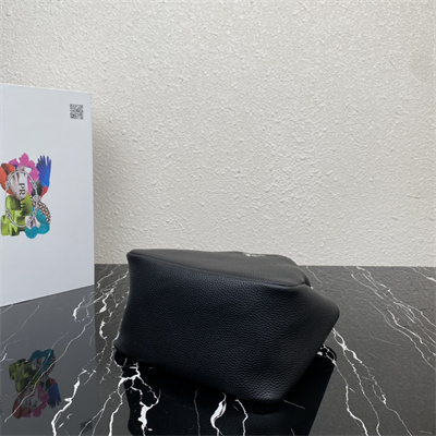 Prada Medium Leather Tote 1BG335