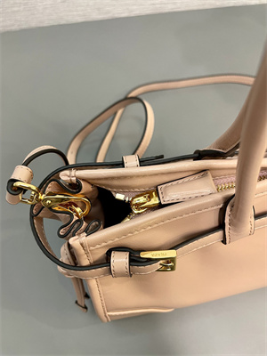 Prada Medium leather handbag 1BA426