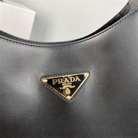 Prada Large leather shoulder bag with topstitching Black 1BC181