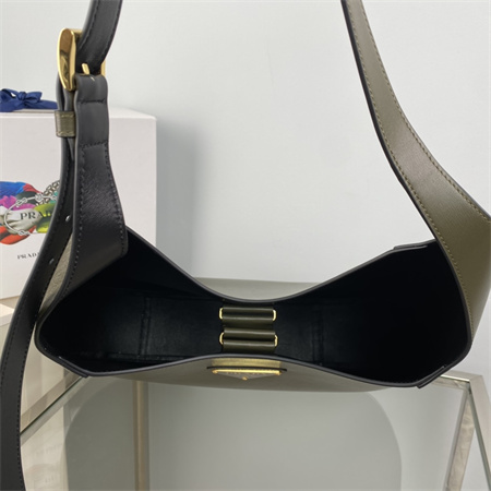 Prada Large leather shoulder bag with topstitching Green 1BC181