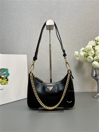 Prada Re-Edition Shinny Wrinkled Leather mini-bag Black 1BC204