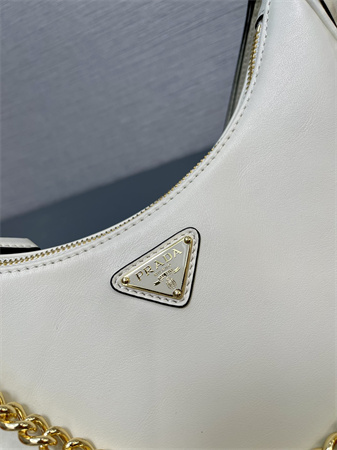 Prada Re-Edition Smooth Leather mini-bag White 1BC204