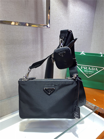 Prada Re-Edition 2000 Re-Nylon shoulder bag Black 1BH046