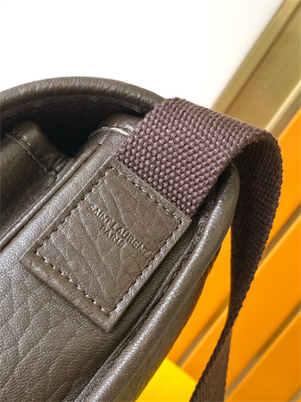 Y.S.L NIKI Small Messenger  Bag In Grained Lambskin Light Musk