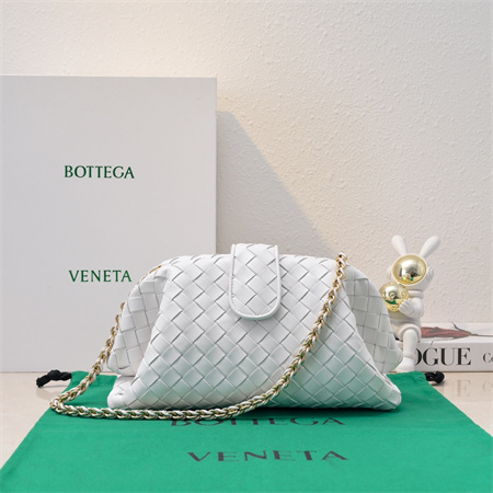 BV Teen Lauren 1980 With Chain Calfskin White