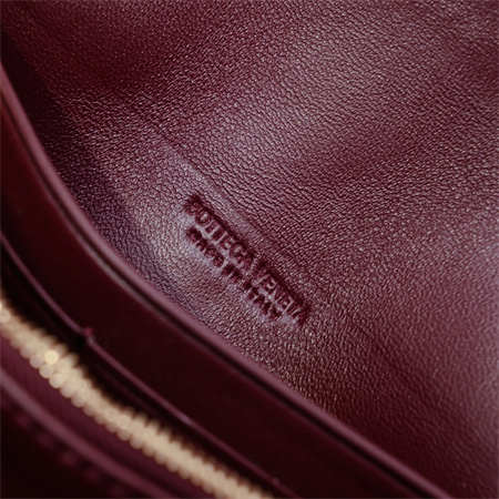 BV Andiamo Large Flap Wallet Lambskin Burgundy