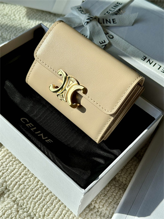 Celine COMPACT WALLET WITH COIN TRIOMPHE in Shiny calfskin