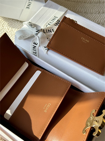 Celine COMPACT WALLET WITH COIN TRIOMPHE in Shiny calfskin