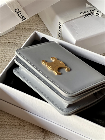 Celine TRIOMPHE COMPACT WALLET in Shiny calfskin Blue