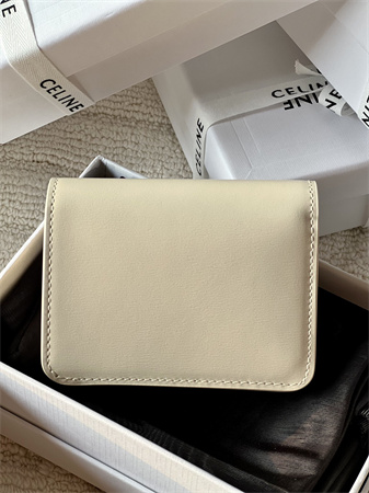 Celine TRIOMPHE COMPACT WALLET in Shiny calfskin Cream