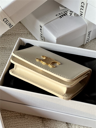 Celine TRIOMPHE COMPACT WALLET in Shiny calfskin Cream