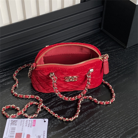 Chanel Clutch With Chain Woolen Fabric Gold Tone Metal Red AP3354