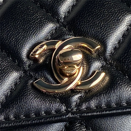 Chanel Clutch With Chain Lambskin Gold Tone Metal Black AP4184