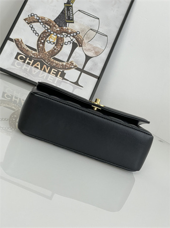 Chanel Vintage Flap Bag Lambskin Gold Tone Metal Black A2221