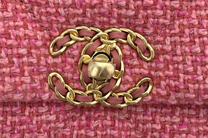 Chanel 19 Bag Tweed Gold Tone Pink AS1160