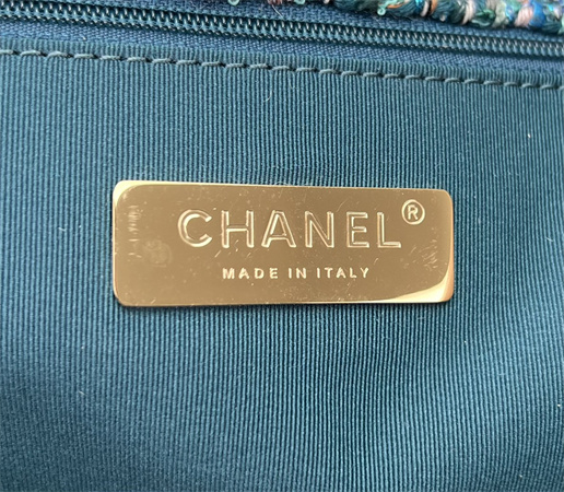 Chanel 19 Bag Tweed Gold Tone Multicolor AS1160