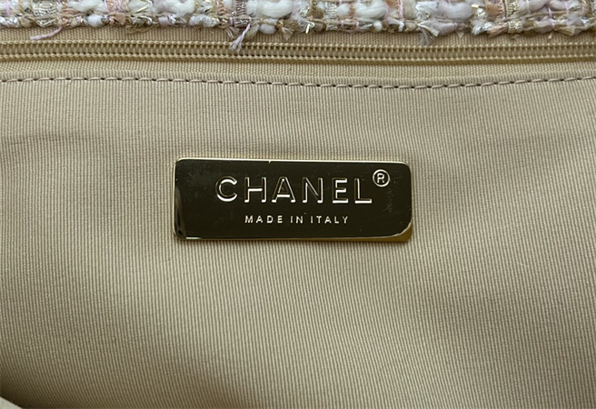 Chanel 19 Bag Tweed Gold Tone Beige AS1160