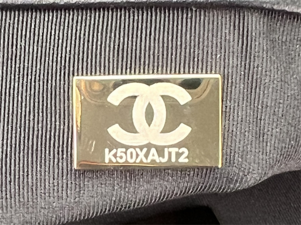 Chanel 19 Bag Tweed Gold Tone Black AS1160