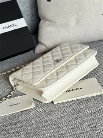 Chanel Wallet On Chain Grained Calfskin Silver Tone Metal White AP0250