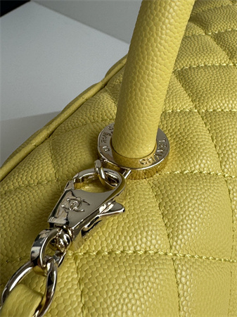 Chanel Large Coco Handle Bag Grained Calfskin Lt Gold Metal Yellow A92991
