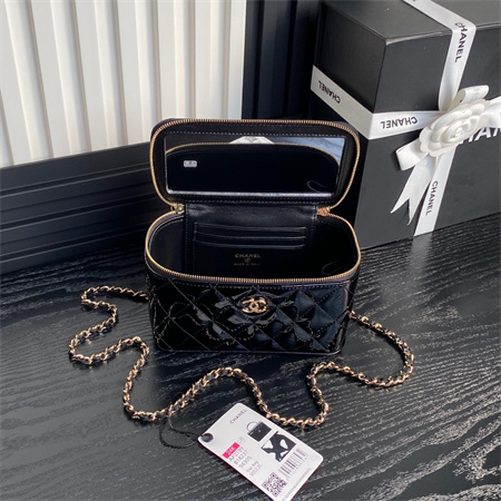 Chanel Vanity With Chain Patent Calfskin Gold-Tone Metal Black AP2199